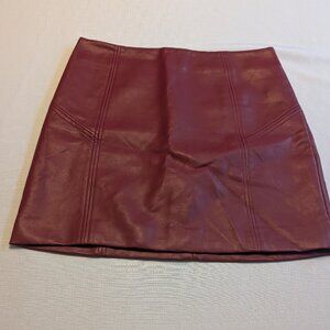 NWT Bagatelle Collection M Burgundy Faux Leather Mini Skirt Geometric Seams